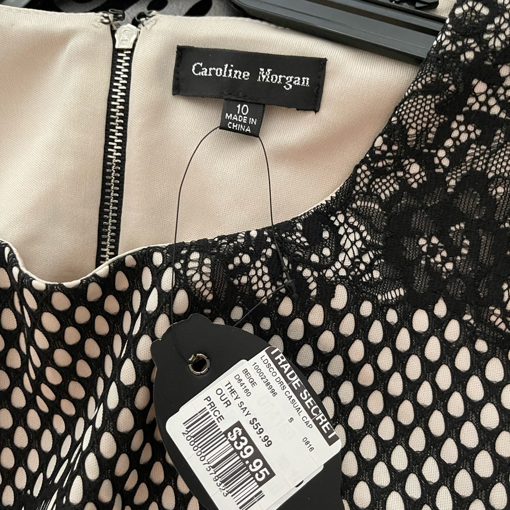 Caroline Morgan lace dress Sz 10 - Picture 3 of 3